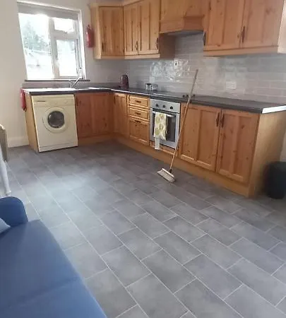 The Annex Apartment Roundwood